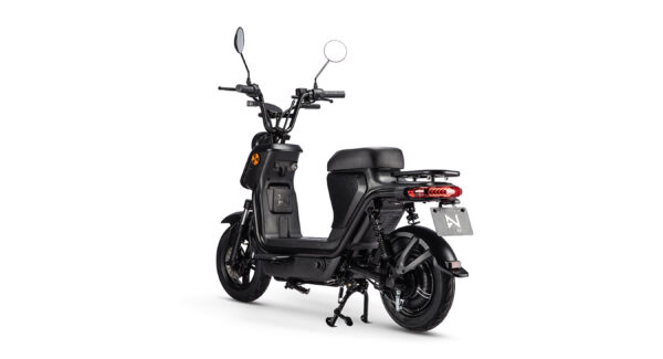 Edrive-verona-elektirsche-scooter-11